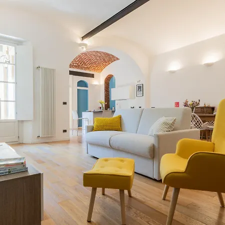 Charming Colorful Brick By Wonderful Italy Διαμέρισμα
