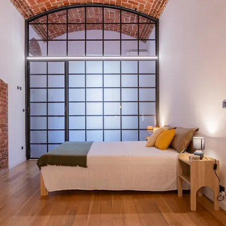 Διαμέρισμα Charming Colorful Brick By Wonderful Italy *